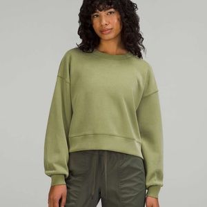 Lululemon Perfectly Oversized Cropped  Crew *Softstreme